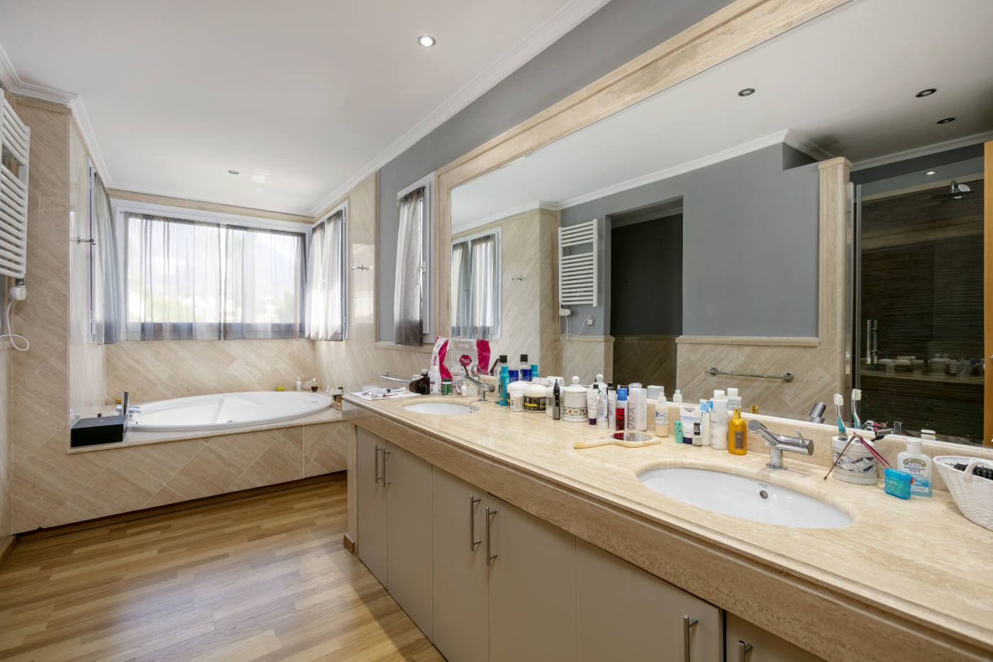 Квартира, 2723 м², 1 945 530$ — FAKTOR